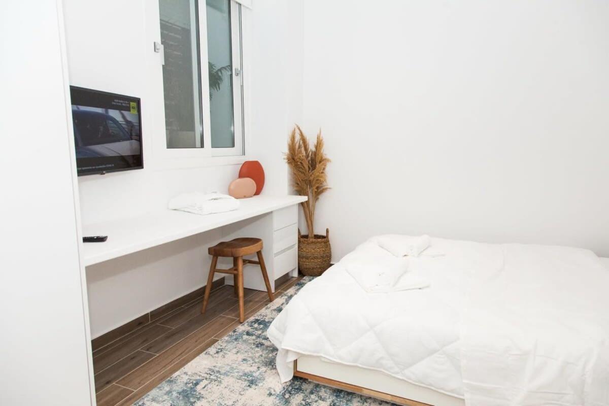 Comfortable 2 Bd Near Sintagma Square Apartment *