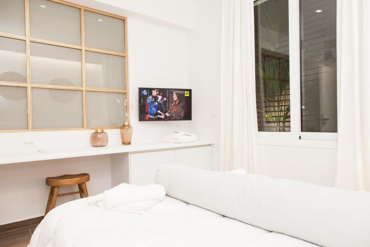 Comfortable 2 Bd Near Sintagma Square