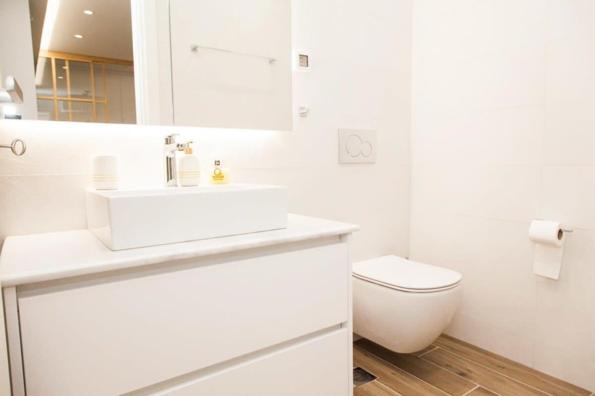 Comfortable 2 Bd Near Sintagma Square 公寓 *